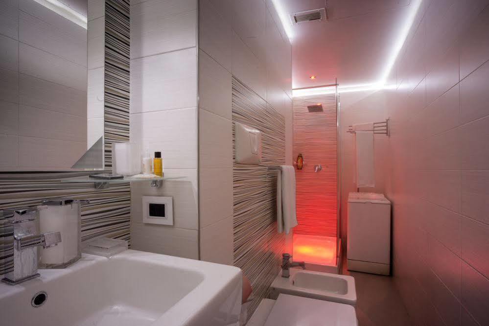Garibaldi Central Nest Milano Exterior foto